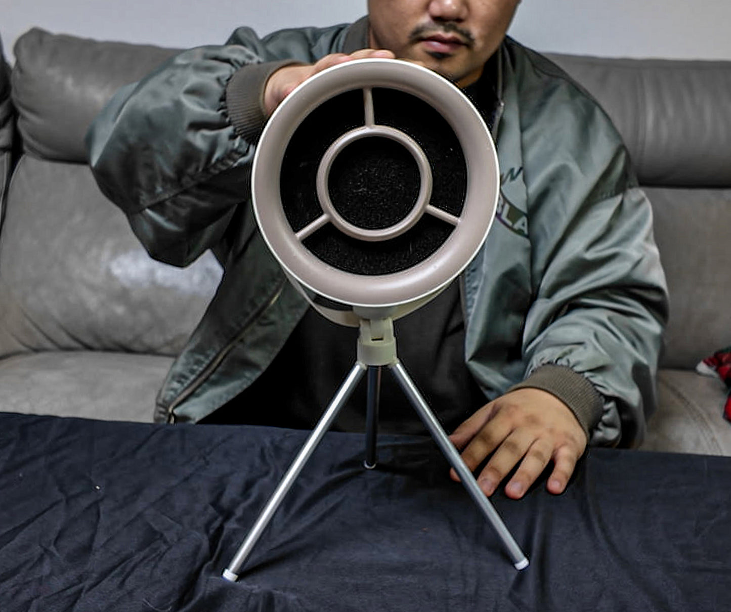 2024 Pocket-Sized Air Wizard: The Kitchen's Tiny Superhero That Blows Away Your BBQ Mistakes!